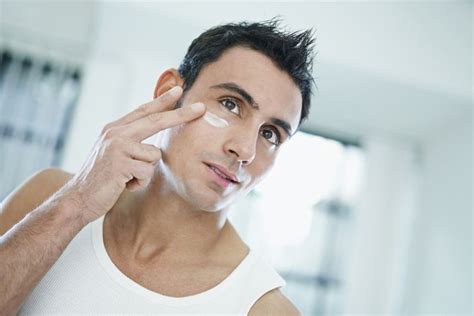 7 Rahasia Perawatan Kulit Pria Glowing and Bebas Jerawat