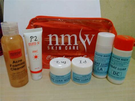5 Alasan Facial di NMW Bikin Kulit Glowing Maksimal! 5 Alasan Facial di NMW Bikin Kulit Glowing Maksimal!
