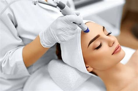 5 Treatment di Dermies dengan Harga di Bawah 200 Ribu: Glowing Tanpa Bikin Boncos! 5 Treatment di Dermies dengan Harga di Bawah 200 Ribu: Glowing Tanpa Bikin Boncos!