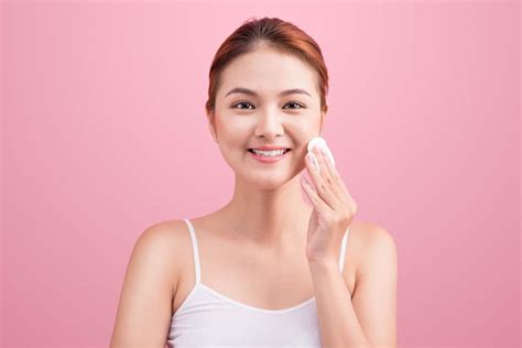 7 Rahasia Kulit Glowing and Sehat, No. 5 Bikin Kaget! 7 Rahasia Kulit Glowing and Sehat, No. 5 Bikin Kaget!