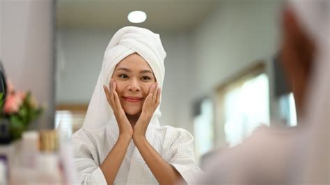 5 Rahasia Glowing Sekujur Tubuh dengan MS Glow: Bye-Bye Kulit Kusam! 5 Rahasia Glowing Sekujur Tubuh dengan MS Glow: Bye-Bye Kulit Kusam!
