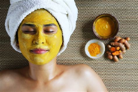 5 Rahasia Perawatan Badan Putih Glowing Alami yang Wajib Kamu Coba! 5 Rahasia Perawatan Badan Putih Glowing Alami yang Wajib Kamu Coba!