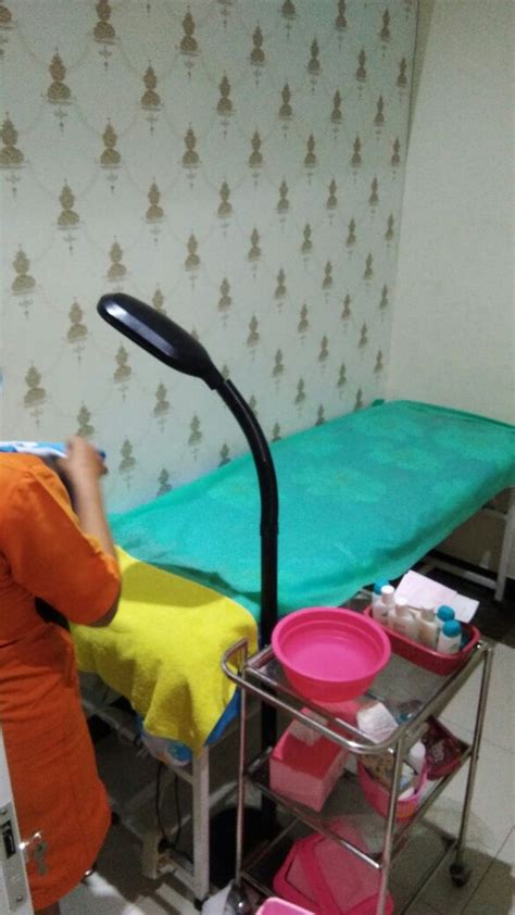 7 Rahasia Perawatan Wajah Super Glowing di LBC yang Wajib Kamu Coba! 7 Rahasia Perawatan Wajah Super Glowing di LBC yang Wajib Kamu Coba!