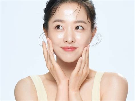 7 Rahasia Wajah Glowing Alami, No. 5 Bikin Kaget! 7 Rahasia Wajah Glowing Alami, No. 5 Bikin Kaget!
